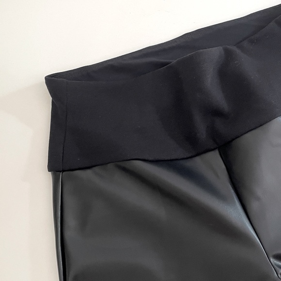 SPANX Faux Leather Leggings - Picture 4 of 4